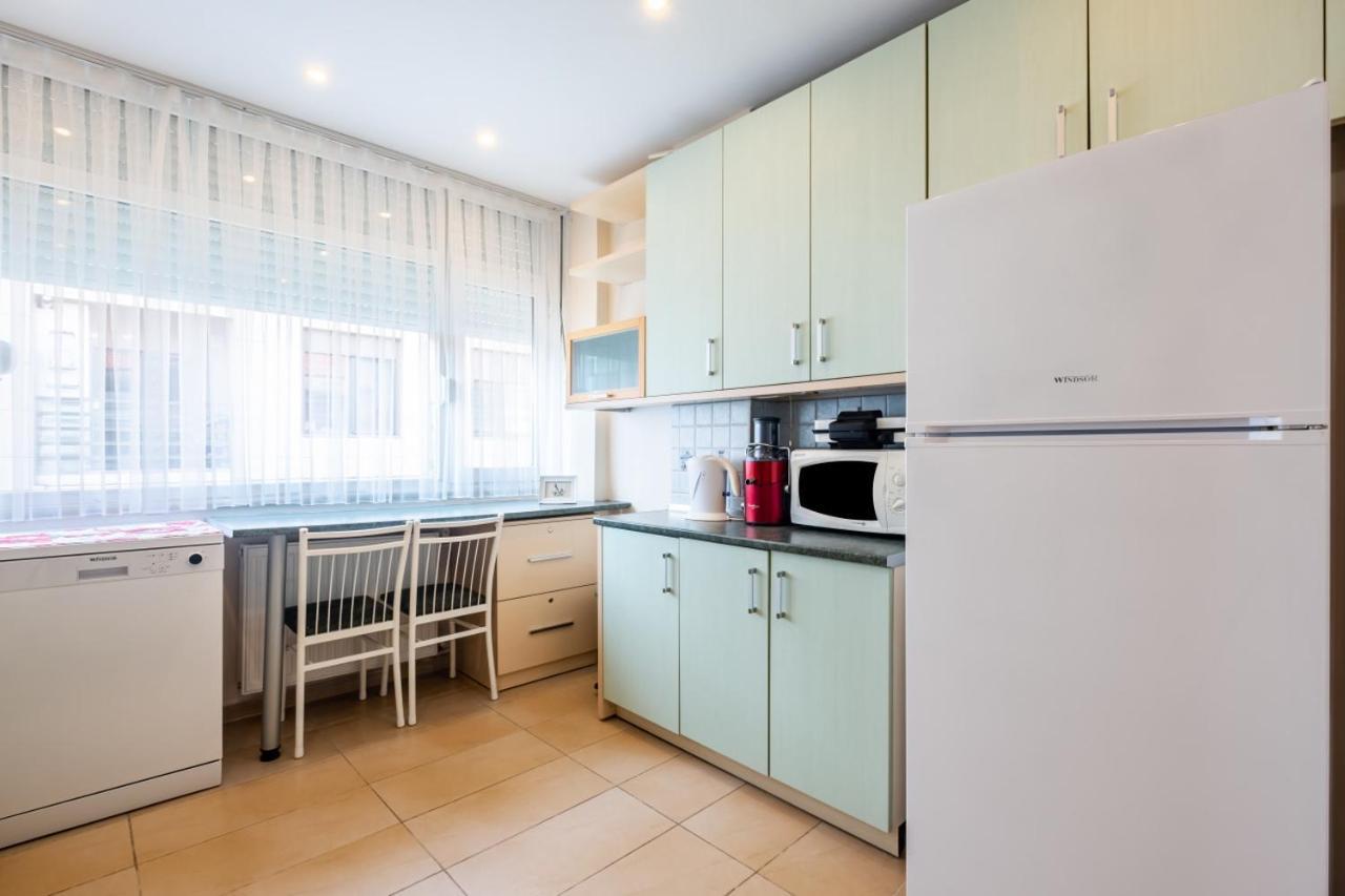 Cozy Flat Near Bagdat Street In Suadiye Istambul Exterior foto